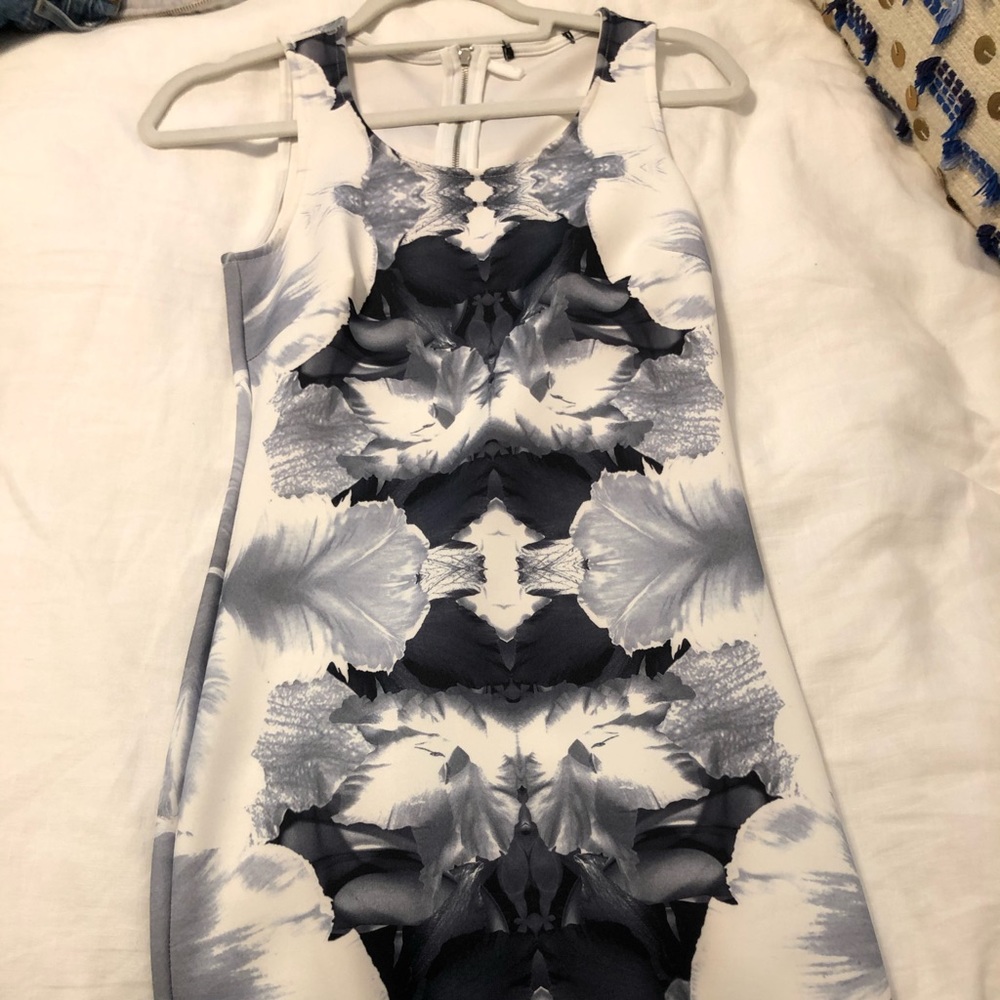 Bodycon dress